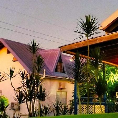 Bananaquit Tobago -Stay Near The Beach Crown Point Exterior foto
