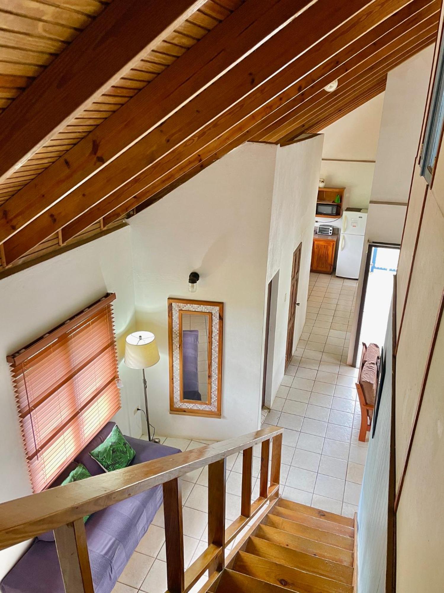 Bananaquit Tobago -Stay Near The Beach Crown Point Exterior foto
